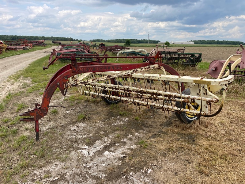 Hay/Forage/Livestock  New Holland 256 Hay Rake - Rollerbar Photo