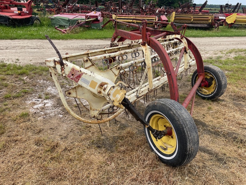 Hay/Forage/Livestock  New Holland 256 Hay Rake - Rollerbar Photo