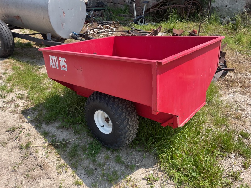 Trailers  Creekbank Welding ATV 25 Manual Dump Trailer - AS NEW Photo