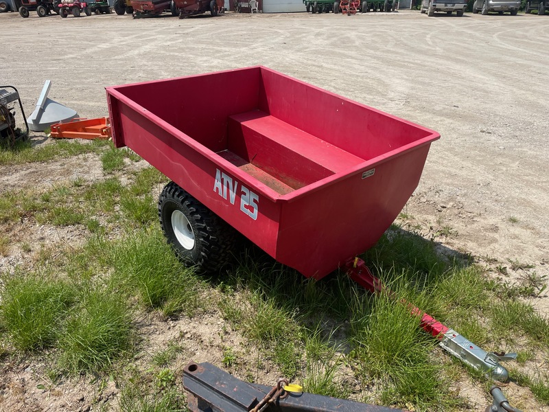 Trailers  Creekbank Welding ATV 25 Manual Dump Trailer - AS NEW Photo