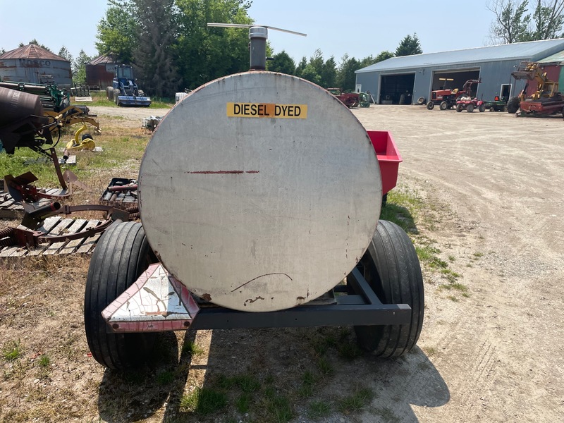 Chemical/Fertilizer Application  300 Gallon Water Tank - Single Axle Photo