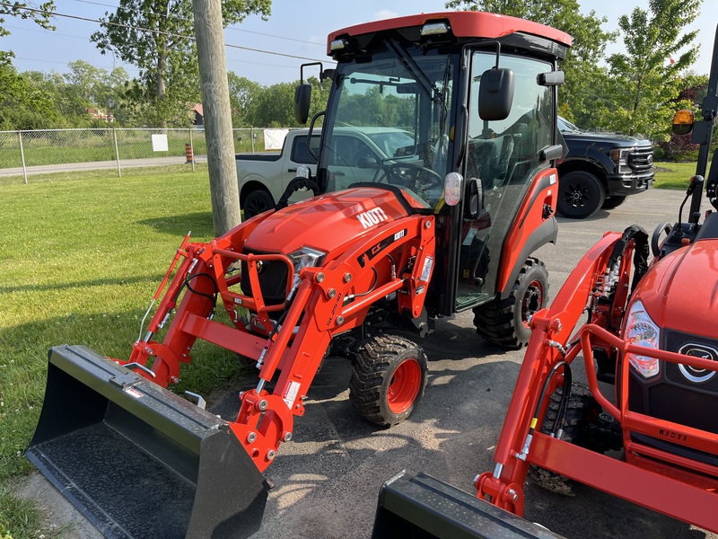Kioti CS2530 Sub Compact Tractor with AC ! 