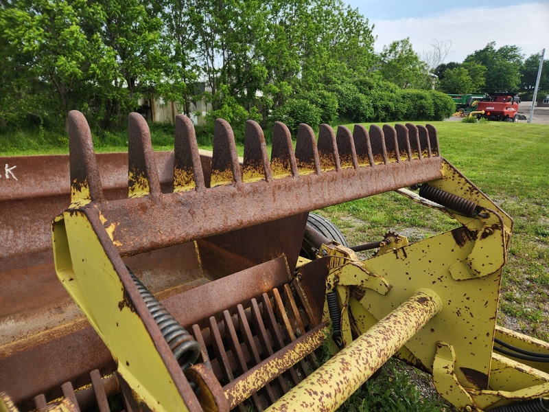Rock Pickers and Rock Rakes  Degelman 570 Rock Picker Photo