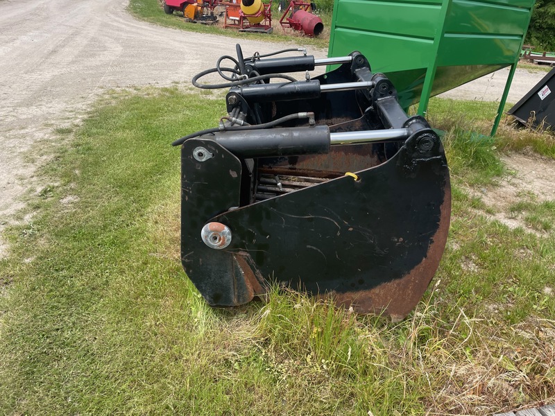 Attachments  Euro Silage Grapple Photo