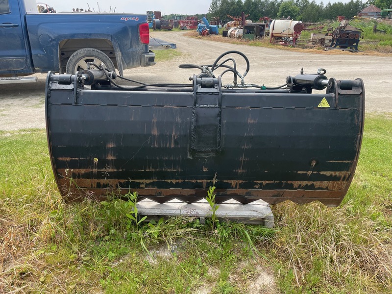 Attachments  Euro Silage Grapple Photo