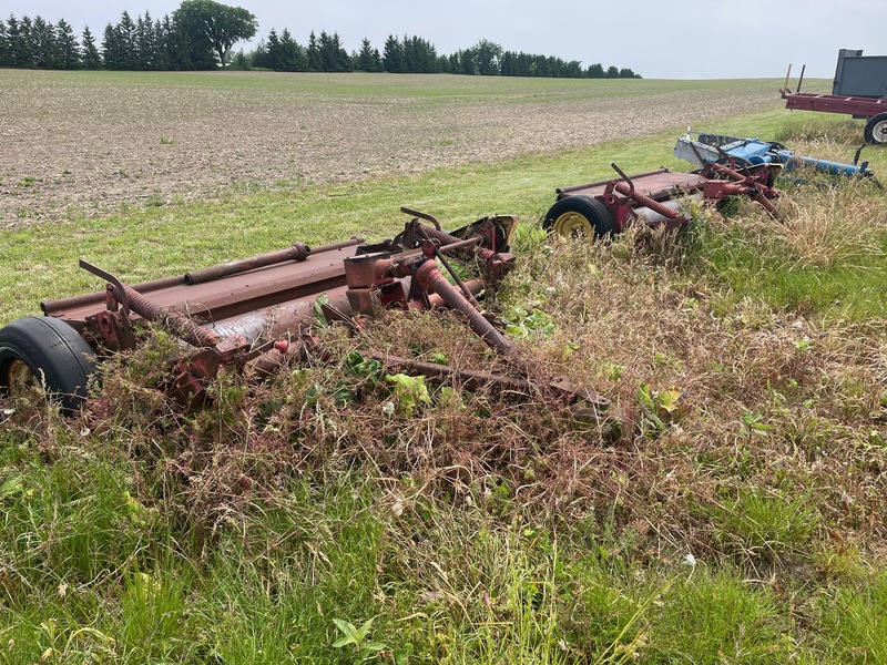 Hay/Forage/Livestock  Various Hay Crimpers Photo