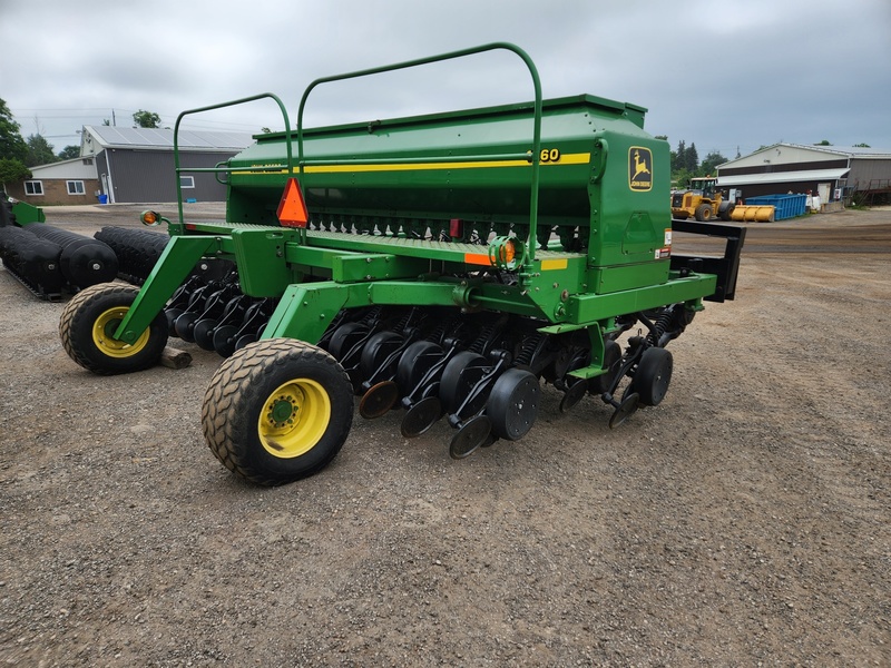 Planting Equipment  John Deere 1560 No-Till Drill  Photo