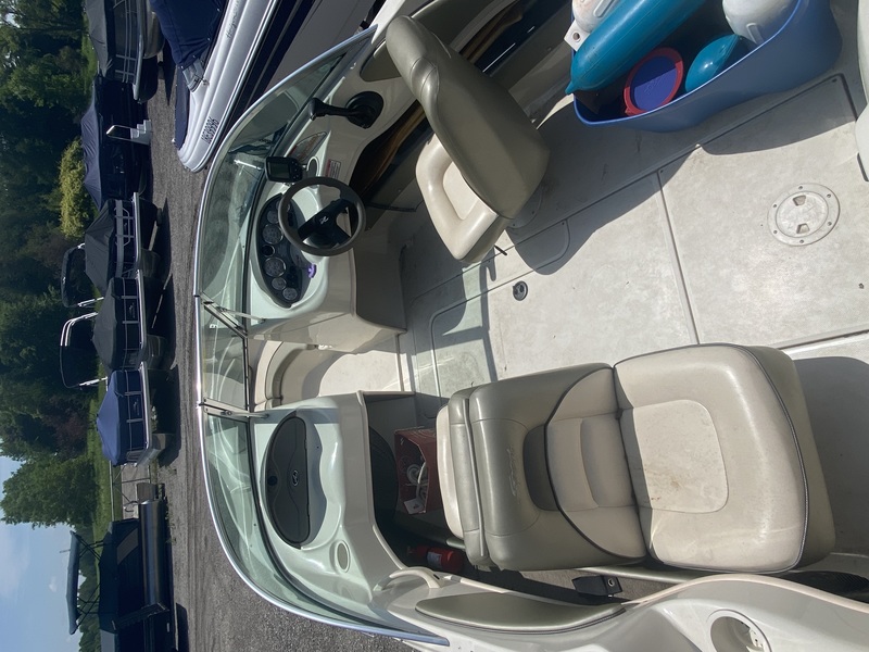 Boats  2005 SeaRay 180 Sport Photo