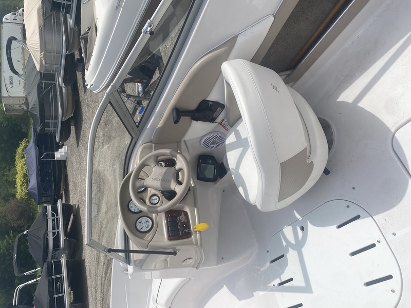 Boats  2005 FourWinns Horizon 170 LF Photo