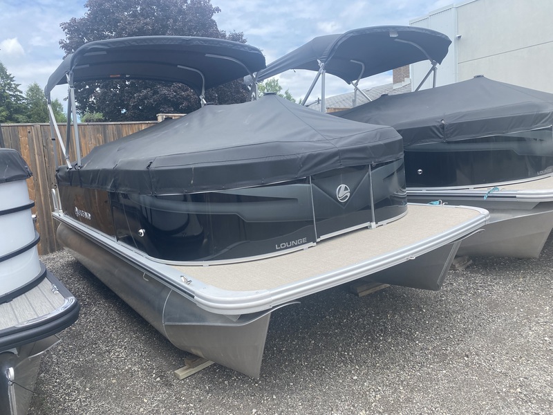 2023 Legend Q-Series LE 21 Lounge