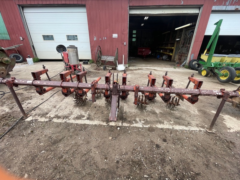 Tillage - Cultivators  Lilliston 4 Row Scuffler Spider Wheels Photo