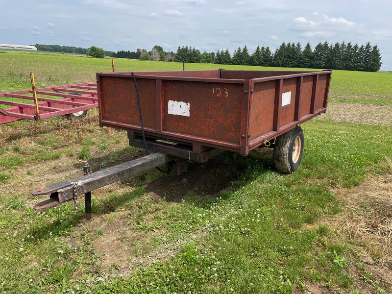 Trailers  Weber Dump Trailer - 7' x 10' Photo