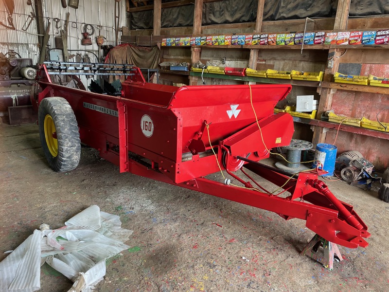 Massey Ferguson 160 Manure Spreader - Double Beaters + NEW Floor