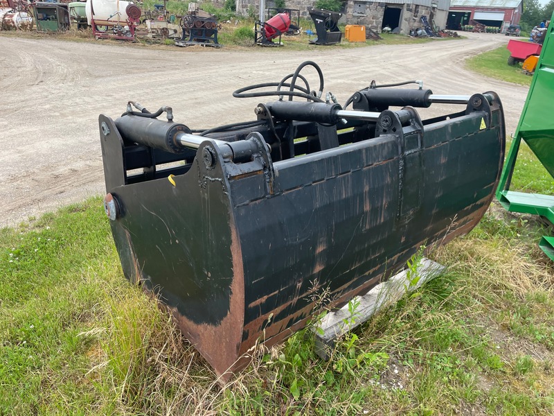 Attachments  Silo Cut 74" Euro Quick Attach Silage Cutter Grapple Photo