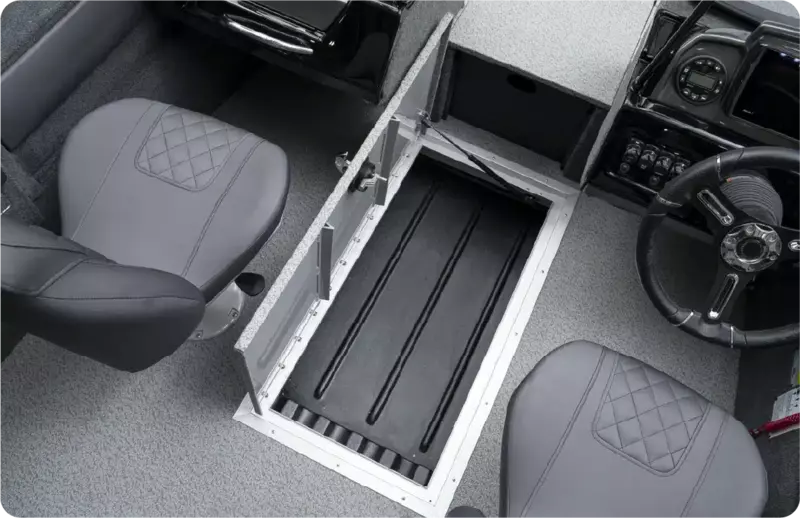 Boats  2025 Legend 17XT - COMING SOON! Photo