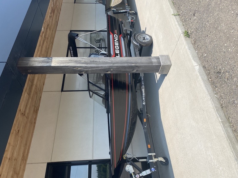 2024 Legend Boats R15