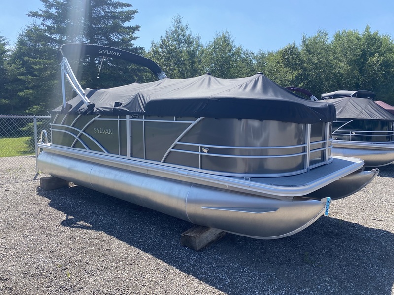 Boats  2025 Sylvan Mirage 820 Cruise  Photo