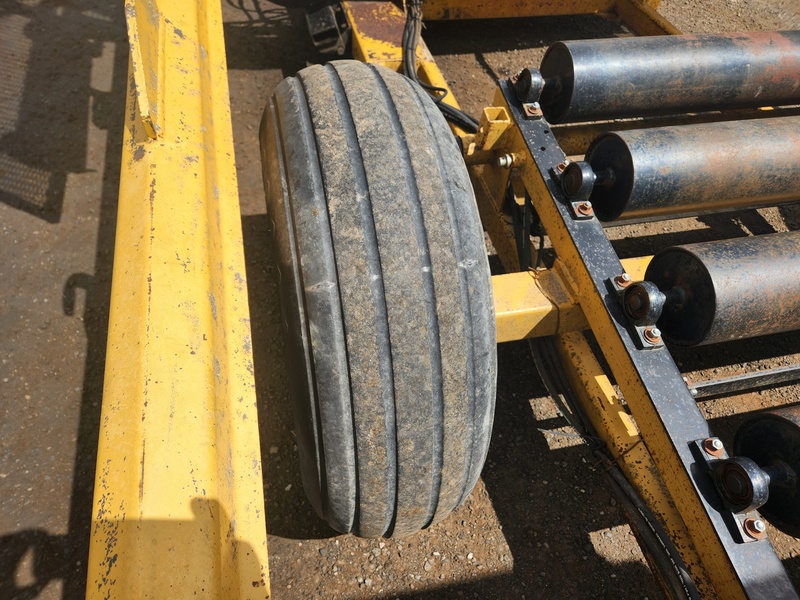 Hay Equipment  Tubeline TL 5500 Bale Wrapper Photo