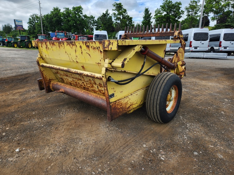 Rock Pickers and Rock Rakes  Degelman 570 Rock Picker  Photo