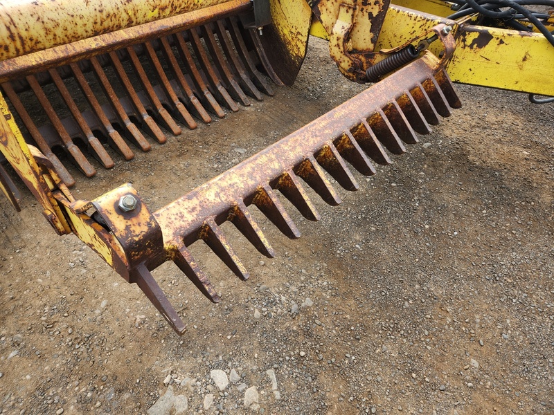 Rock Pickers and Rock Rakes  Degelman 570 Rock Picker  Photo