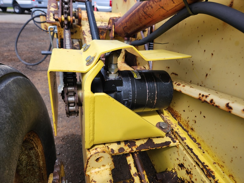 Rock Pickers and Rock Rakes  Degelman 570 Rock Picker  Photo