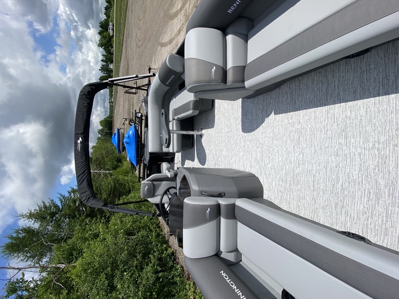 Boats  2026 Bennington 20SSR Stern Fish Pontoon Photo