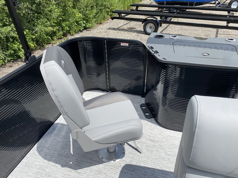 Boats  2026 Bennington 20SSR Stern Fish Pontoon Photo