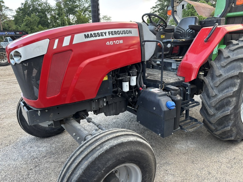 Tractors  Massey Ferguson 4610M Tractor Photo