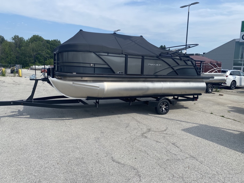 Boats  2024 Sylvan L1 LZ Tritoon boat Photo