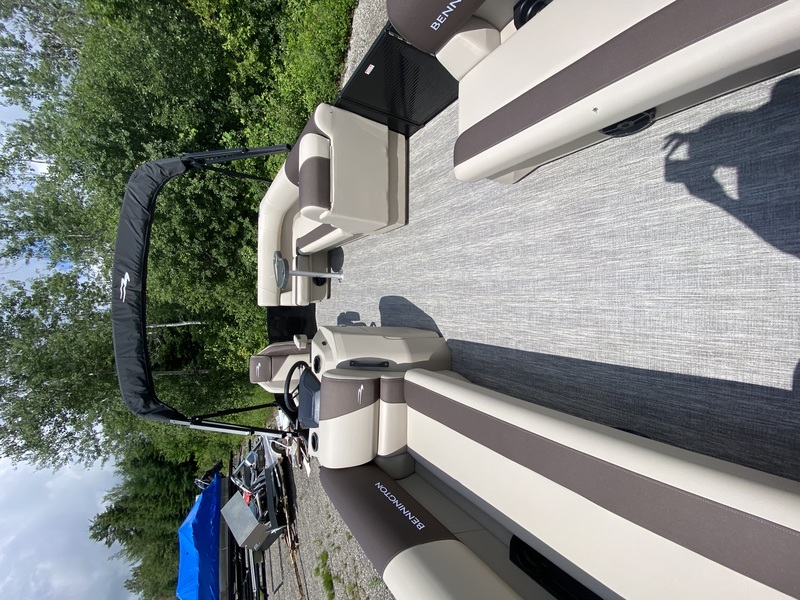 Boats  2026 Bennington 20S Cruise Photo