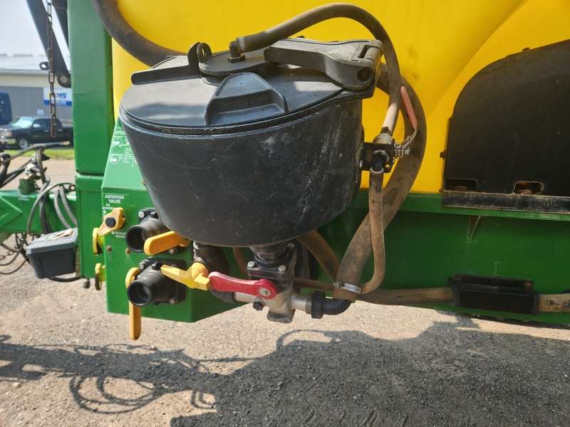 Sprayers  Demco 1250 Pulltype Sprayer  Photo