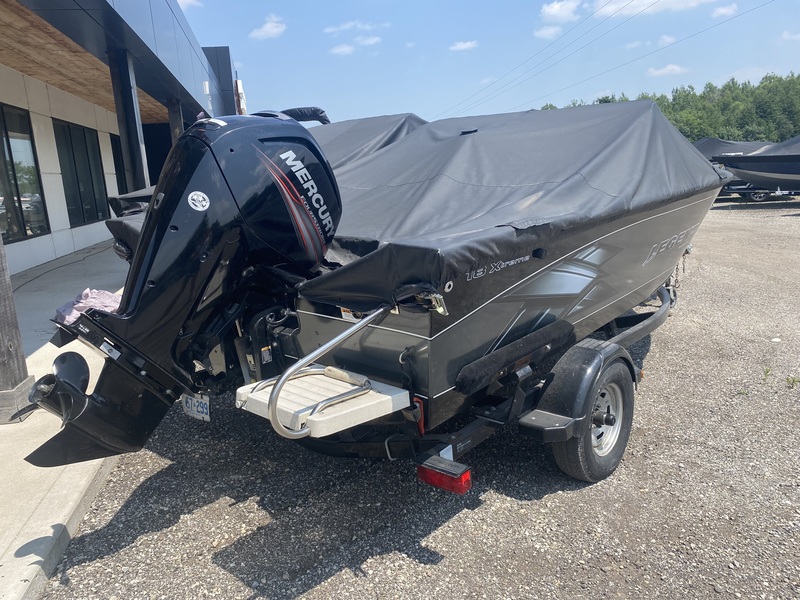 Boats  2014 Legend 18 Xtreme w Mercury 115 Photo