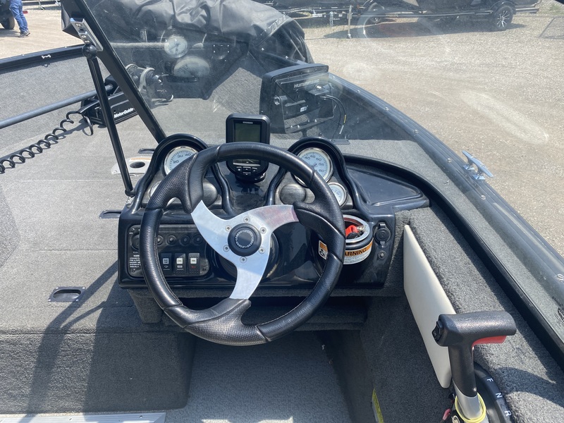 Boats  2014 Legend 18 Xtreme w Mercury 115 Photo