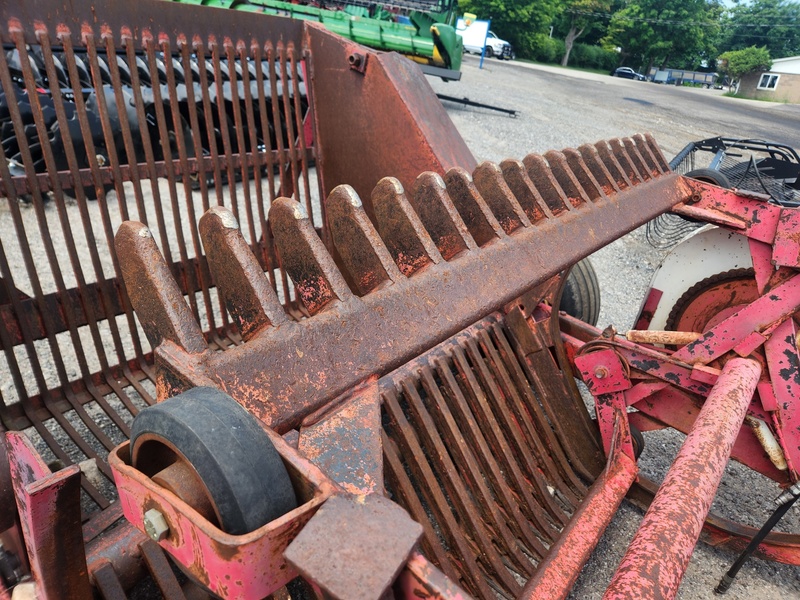 Rock Pickers and Rock Rakes  Rock-o-matic 546 Rock Picker  Photo