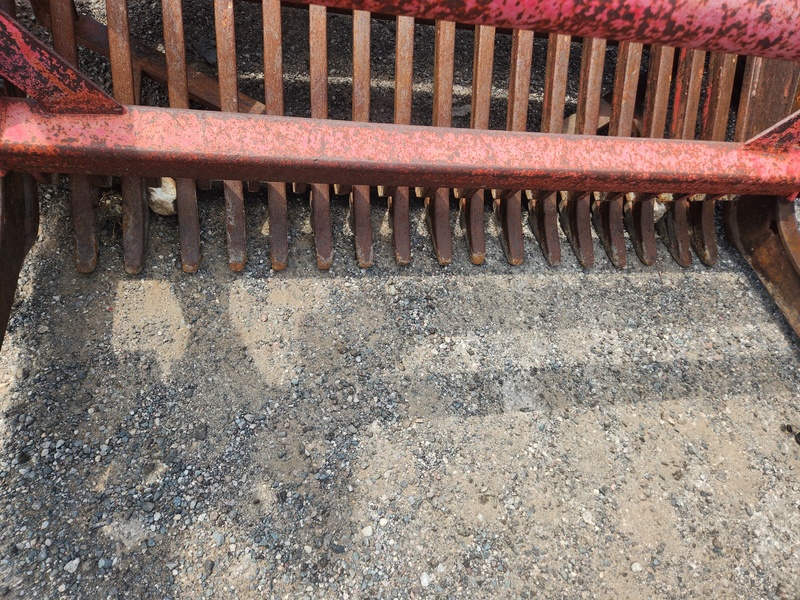 Rock Pickers and Rock Rakes  Rock-o-matic 546 Rock Picker  Photo