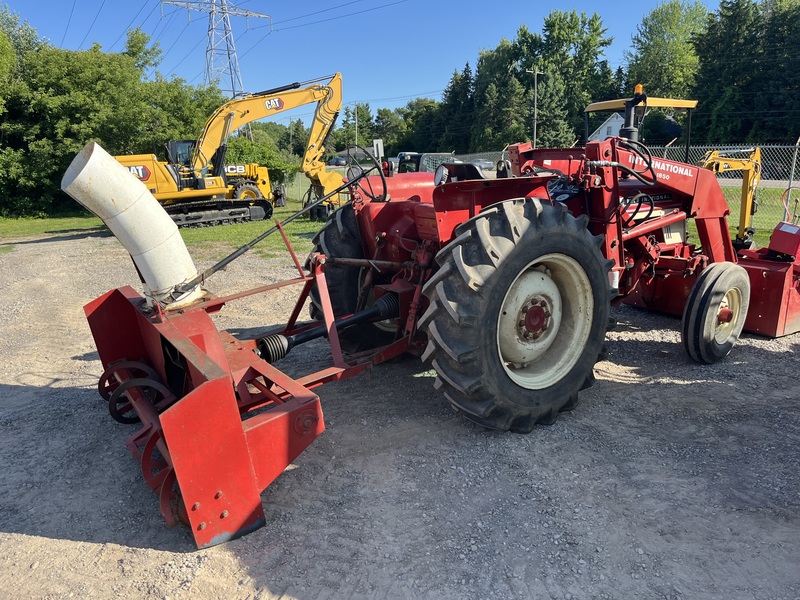 International 454 Diesel Tractor Loader Snowblower 