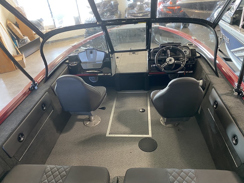Boats  2025 Legend 17XT  Photo