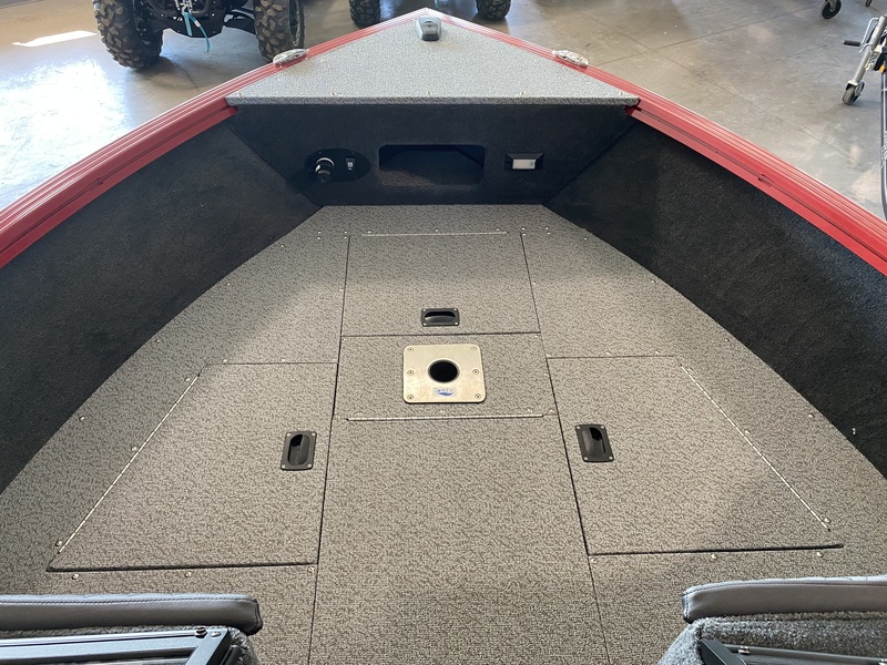 Boats  2025 Legend 17XT  Photo