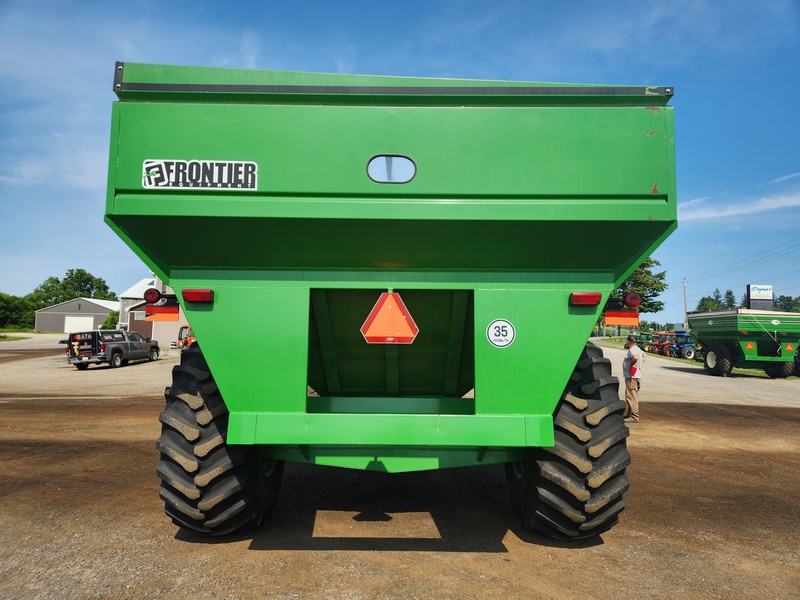 Grain Cart  Frontier GC1107 Grain Cart  Photo