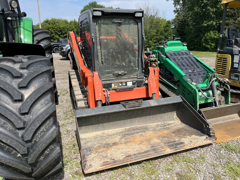 Kubota SVL65-2  Track Loader - low hours