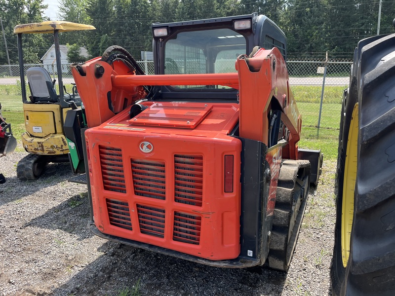 Kubota SVL65-2  Track Loader - low hours
