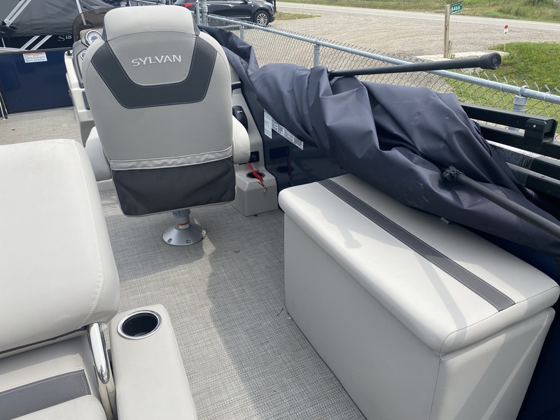 Boats  2024 Sylvan L1 DLZ tritoon boat Photo