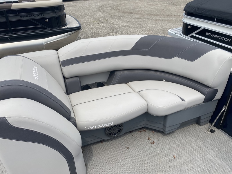 Boats  2024 Sylvan L1 DLZ tritoon boat Photo