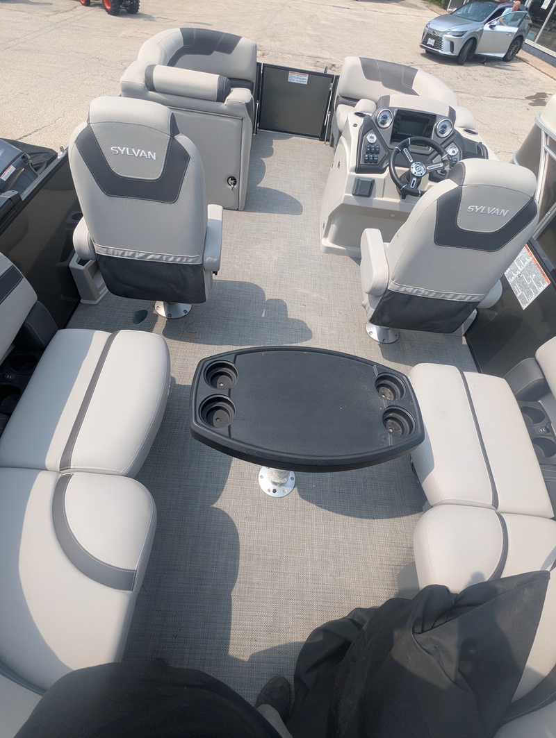 Boats  2024 Sylvan L1 LZ Tritoon boat Photo