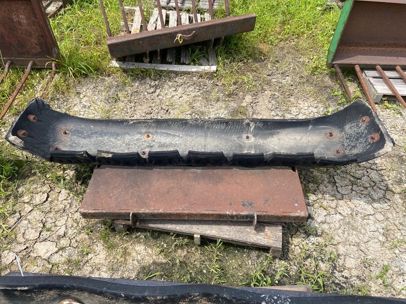 John Deere Rubber Slush Scraper - 7ft