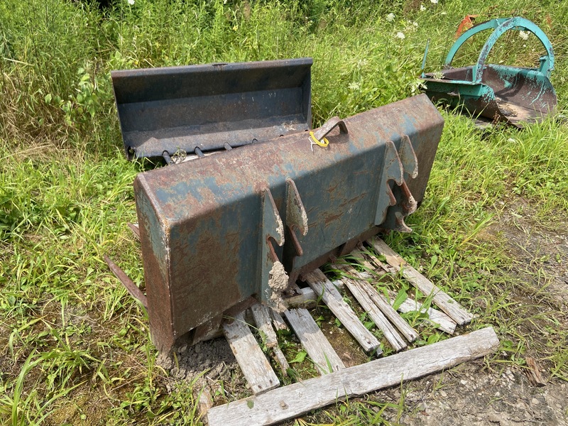 Manure Equipment  Manure Fork - 4.5FT Photo