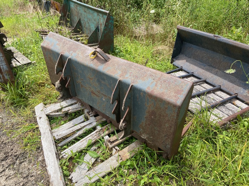 Manure Equipment  Manure Fork - 4.5FT Photo