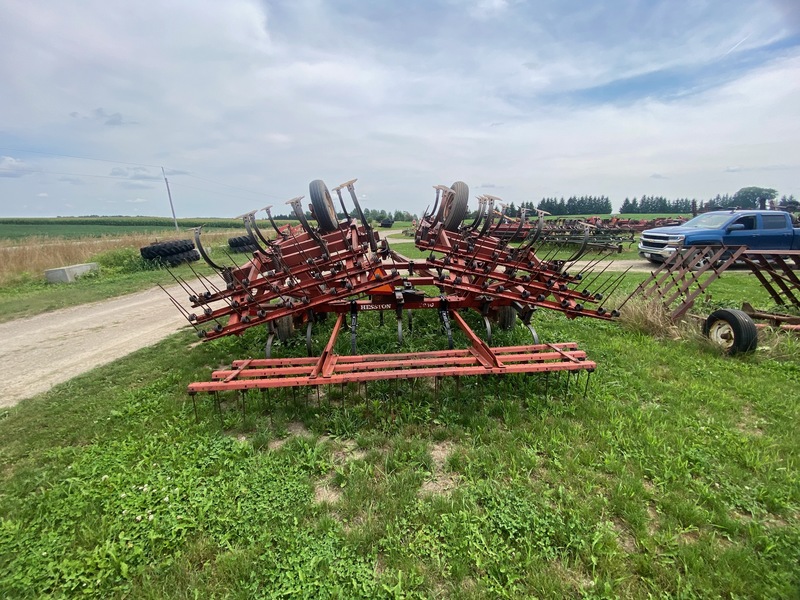 Tillage - Cultivators  Hesston 2240 Cultivator with Harrows - 22ft Photo