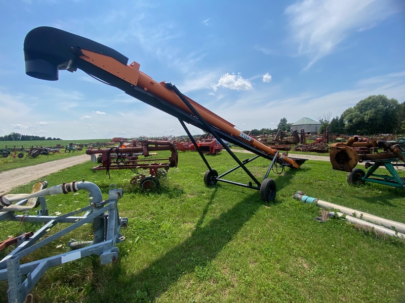 Augers/Conveyers  Batco 1535 Hydraulic Belt Conveyor Photo