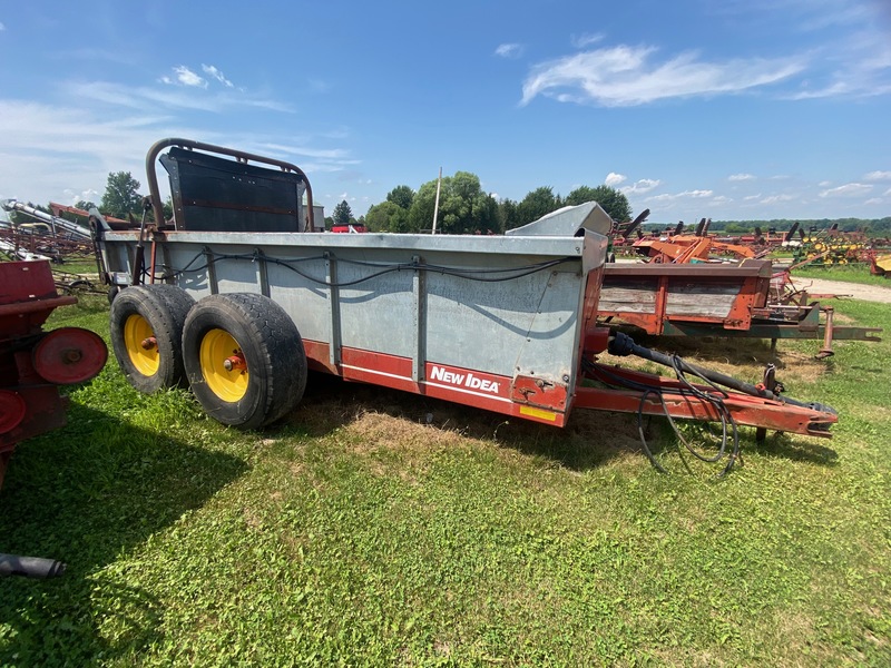 Manure Equipment  New Idea 3743 Manure Spreader - Double Beater and End Gate Photo
